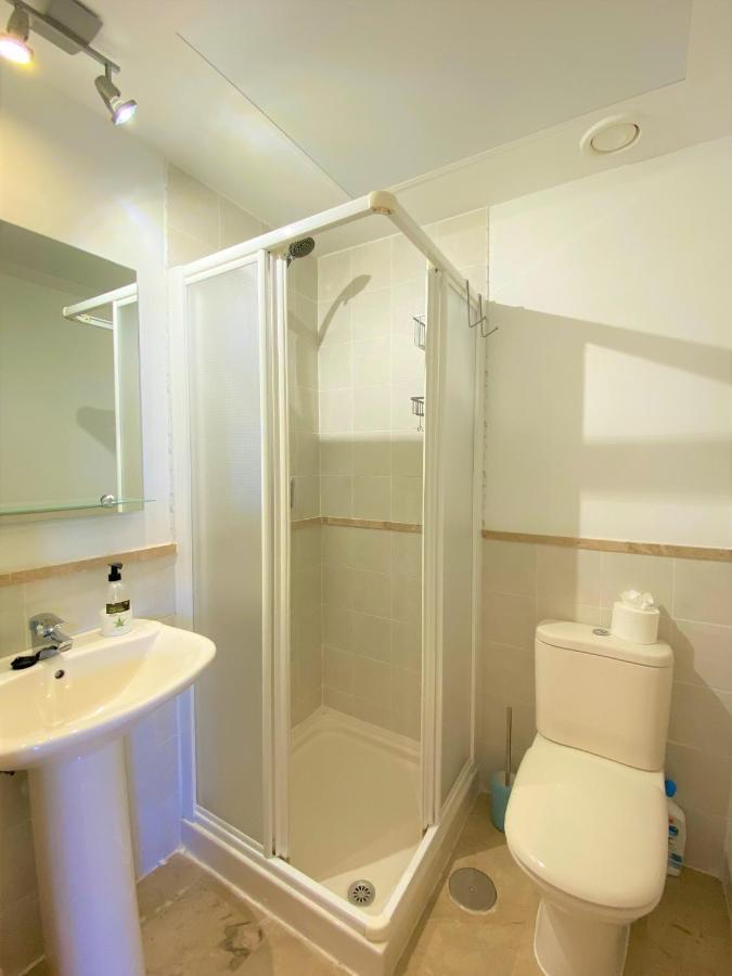 Sea View Penthouse Apartment With Hot Tub - Casa Bella Vista, Buenas Noches , Estepona Exterior photo