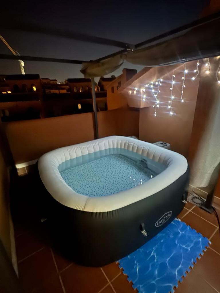 Sea View Penthouse Apartment With Hot Tub - Casa Bella Vista, Buenas Noches , Estepona Exterior photo
